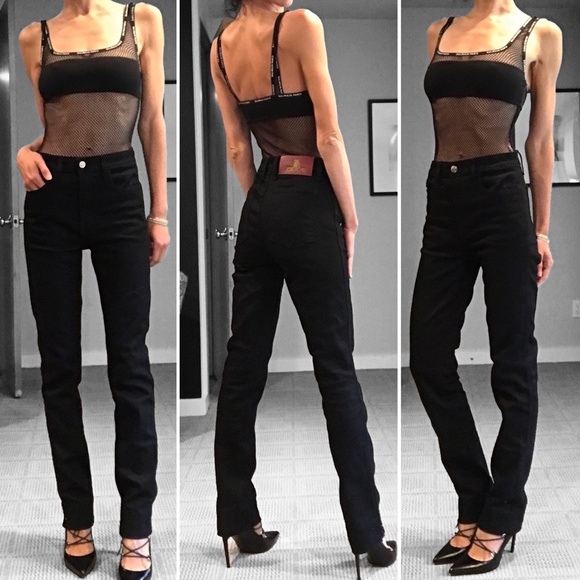 SOLD ON AKZNYC - Picture 4 of 8